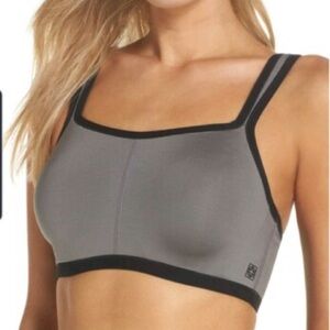 Natori Yogi Sports Bra Convertible Underwire Medium-High Impact Size 34DDD